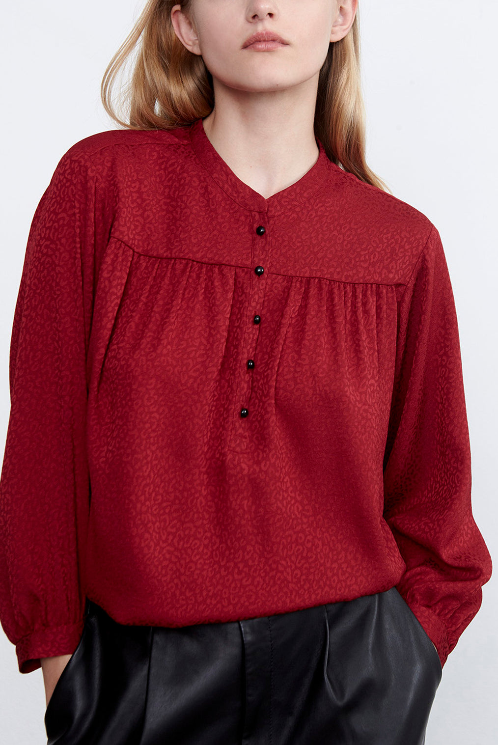 MARGOT - Blouse en crêpe imprimé léopard Faume - seconde main