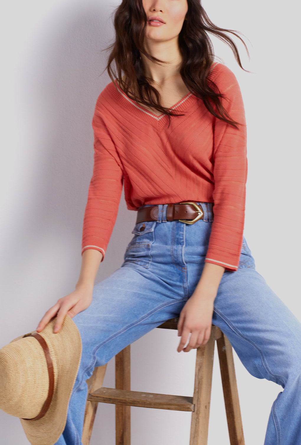 Pull V en maille ajourée - LAELIA Faume - seconde main