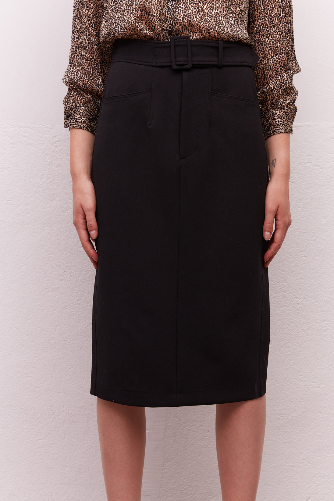 Jupe droite ceinturée - BILLIE Faume - seconde main