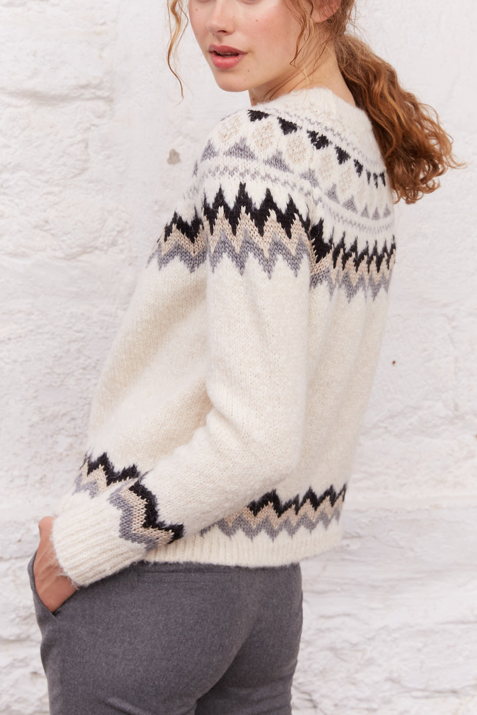 Pull droit à jacquard - LILA Faume - seconde main