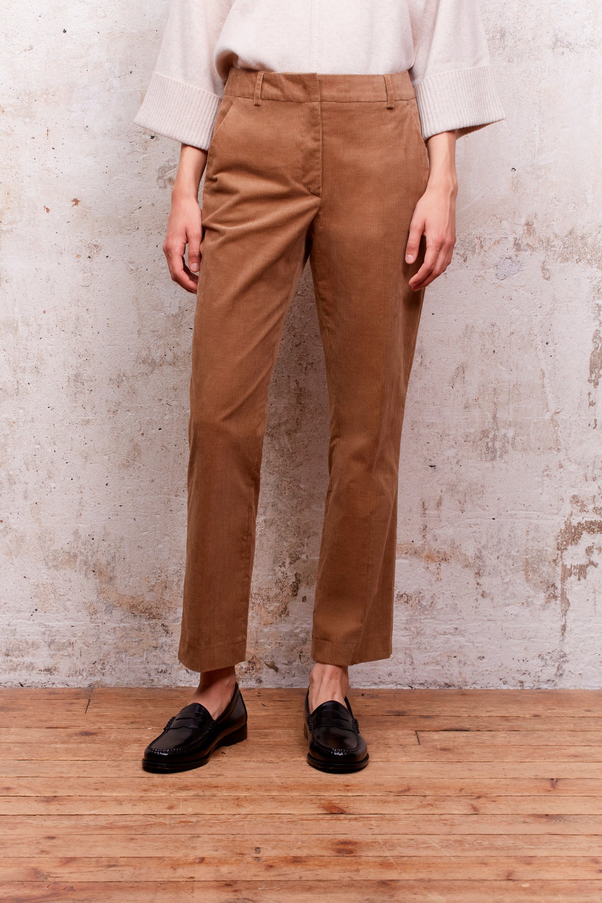 Lillia - Pantalon 7/8 en velours côtelé Faume - seconde main