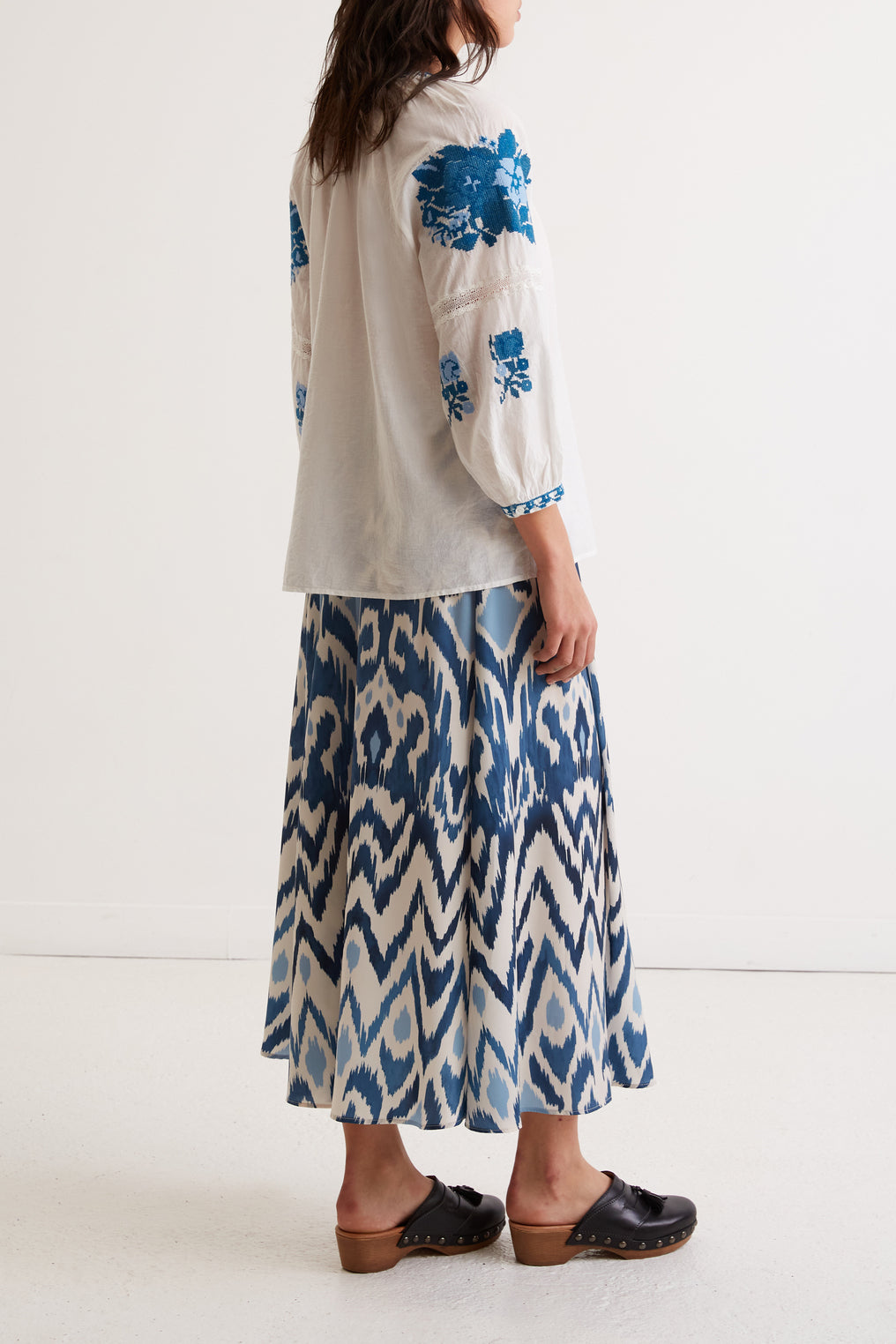 Blouse brodée à fleurs - COBALT Faume - seconde main