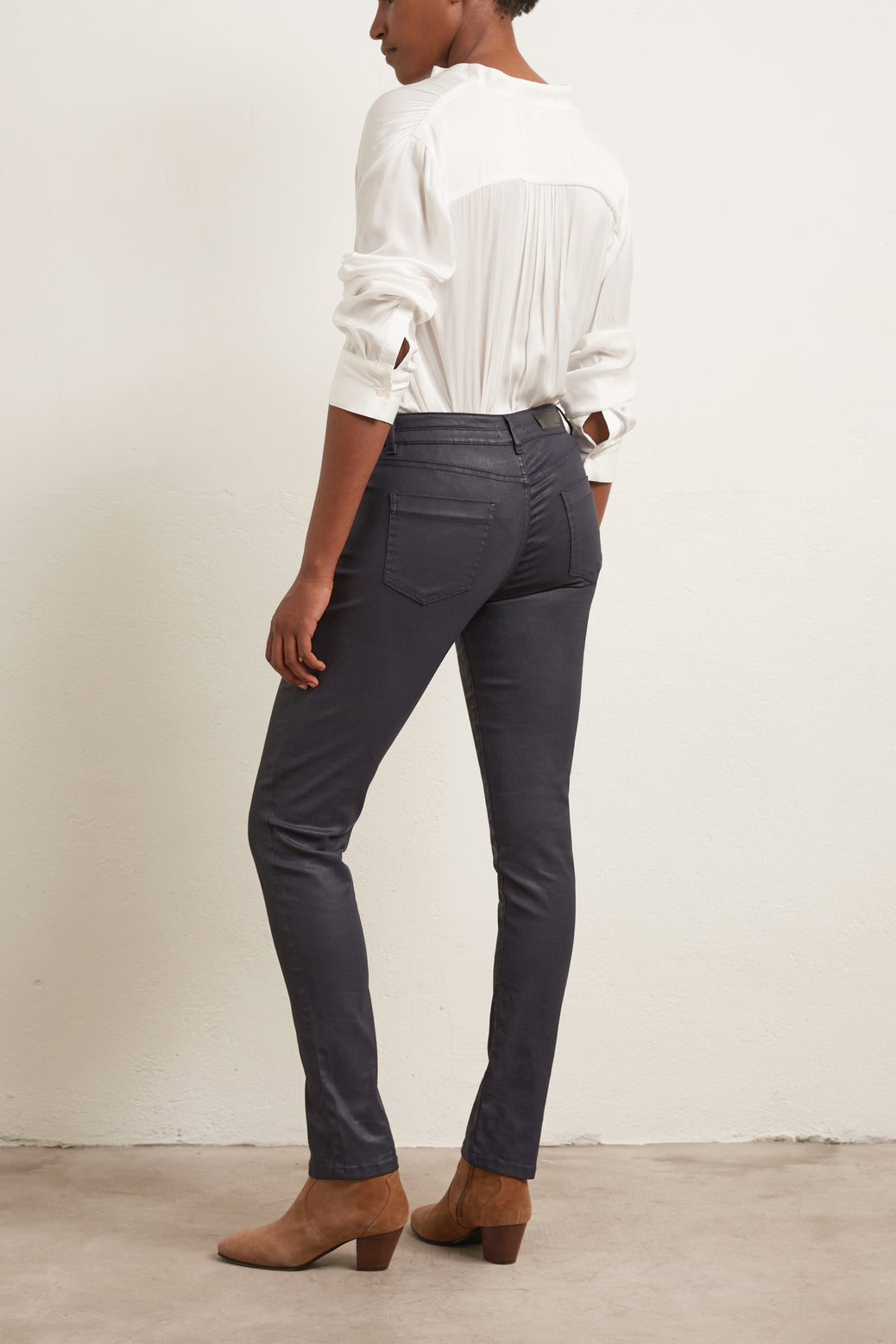 MAUREEN - pantalon slim en coton enduit Faume - seconde main