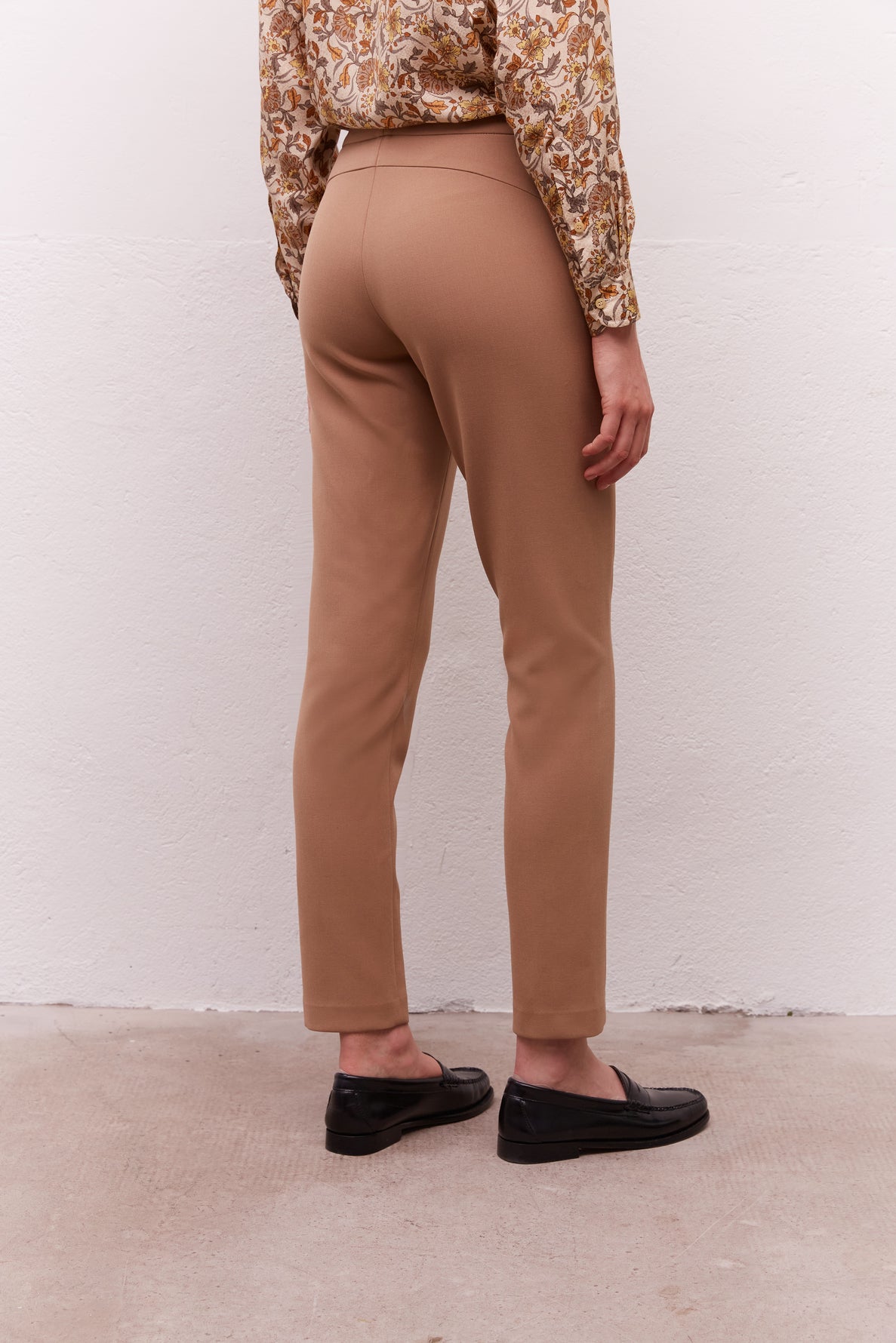 EMIL - Pantalon droit Stretch avec poches zippées Faume - seconde main