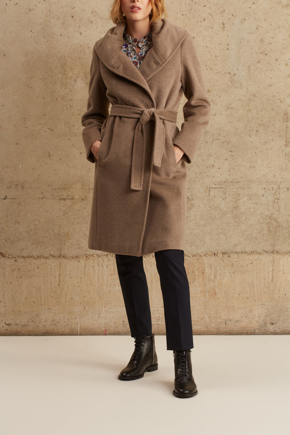 Manteau ceinturé à col drapé - SIDONIE Faume - seconde main