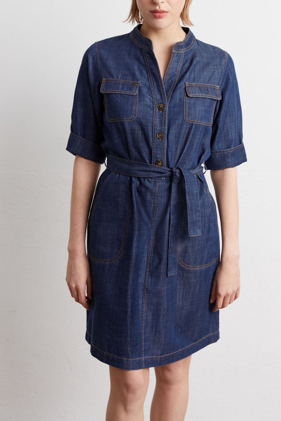 Robe en denim à manches courtes - JUANA Faume - seconde main