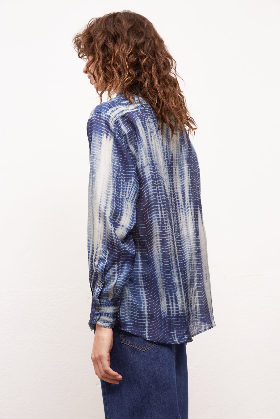 NILIMA - Chemise en soie tie and dye Faume - seconde main