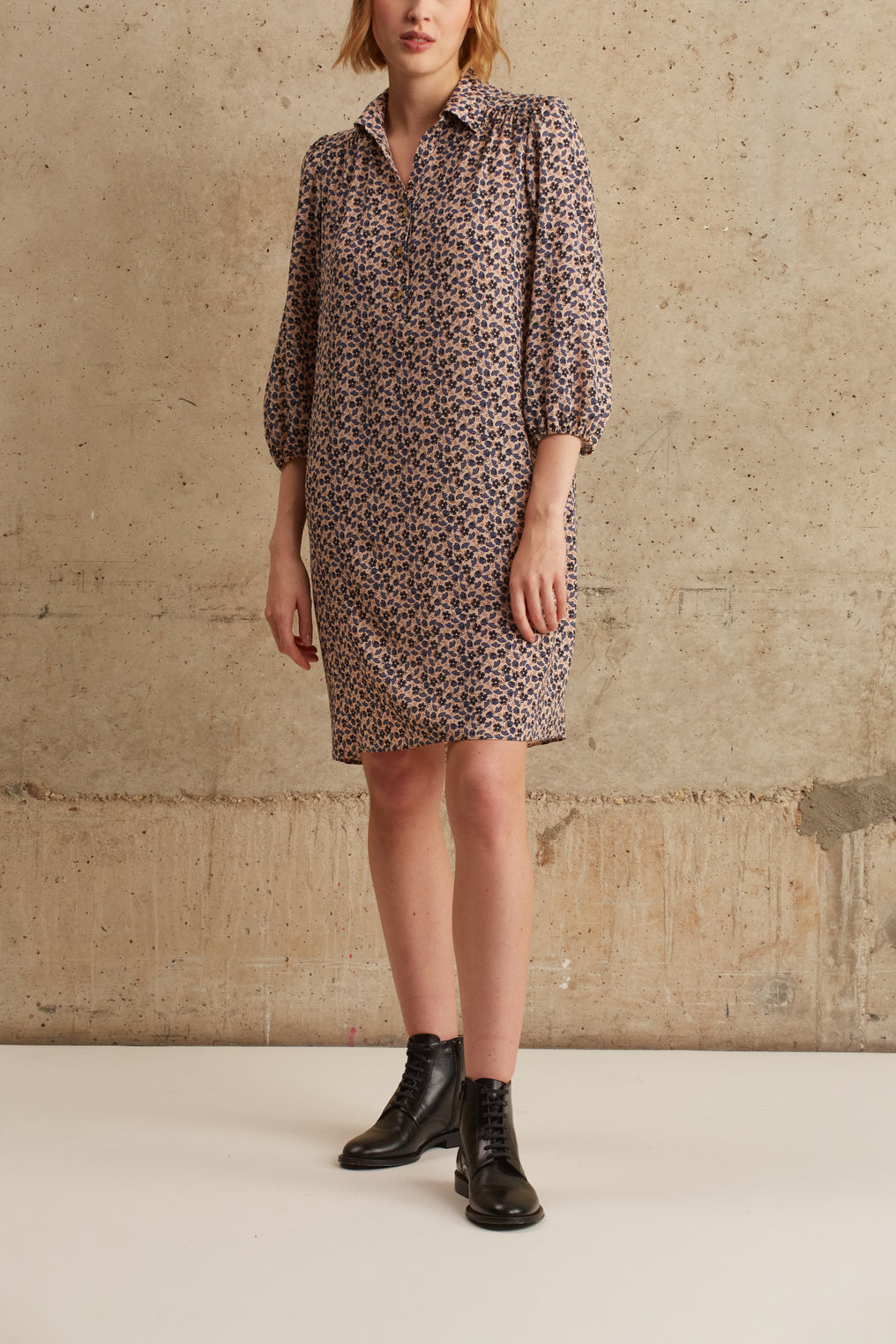 Robe en crêpe imprimé pâquerettes - JIA Faume - seconde main