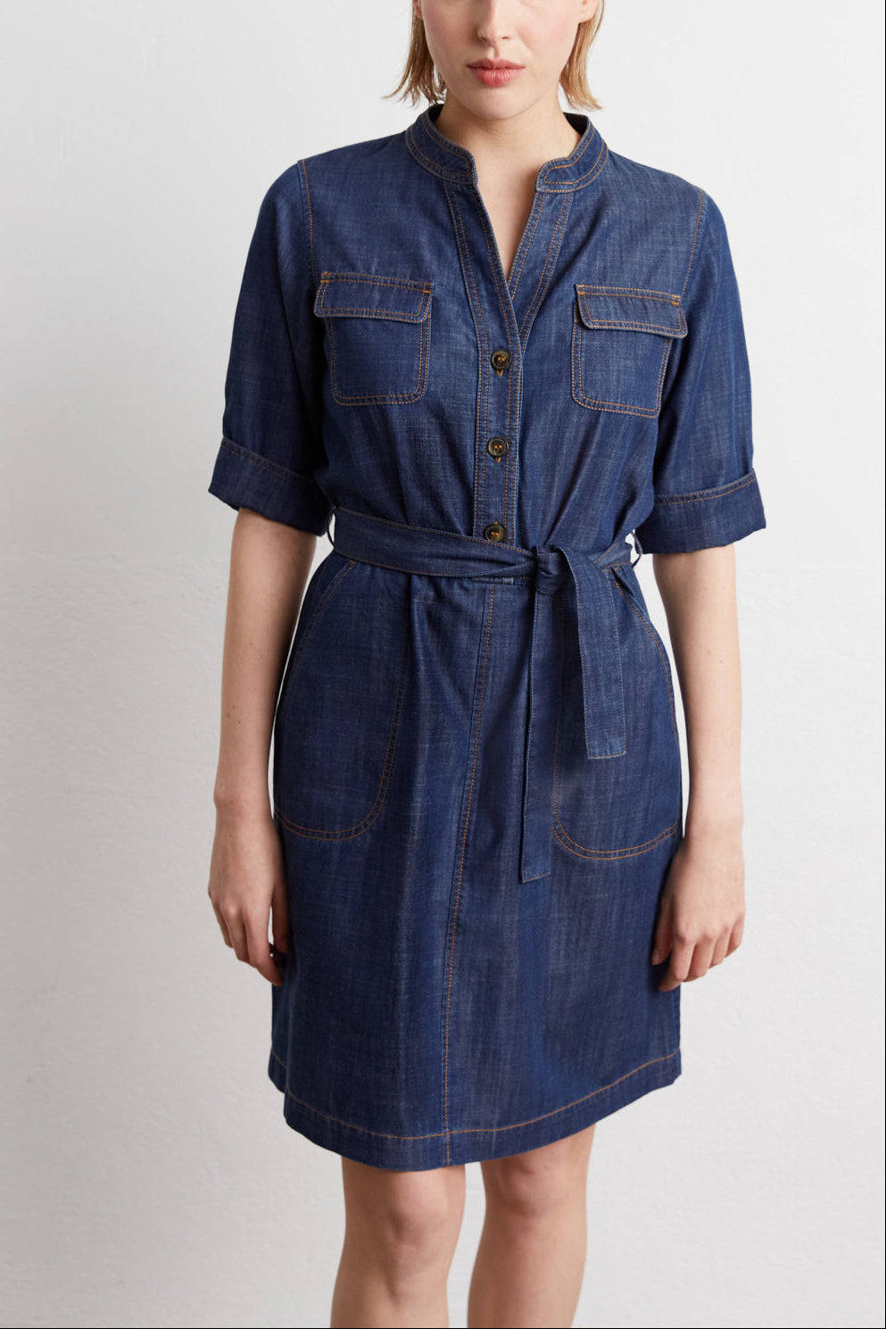 Robe en denim à manches courtes - JUANA Faume - seconde main