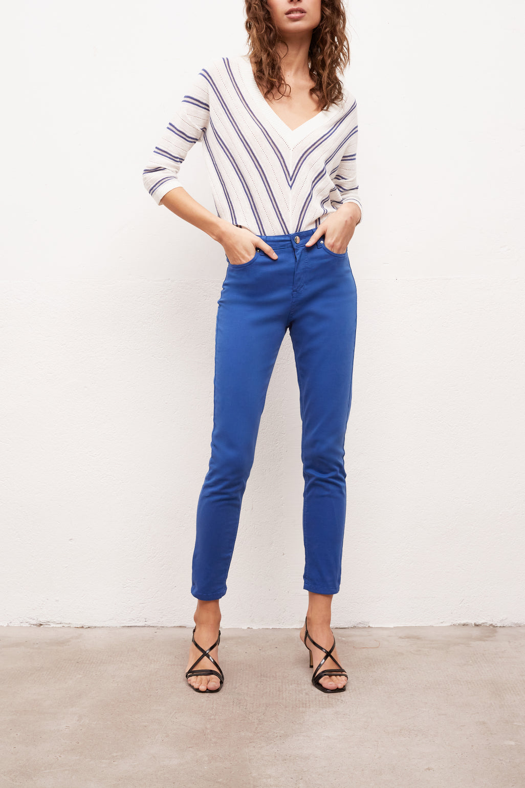 MYRIAM - pantalon slim 7/8 en coton stretch Faume - seconde main