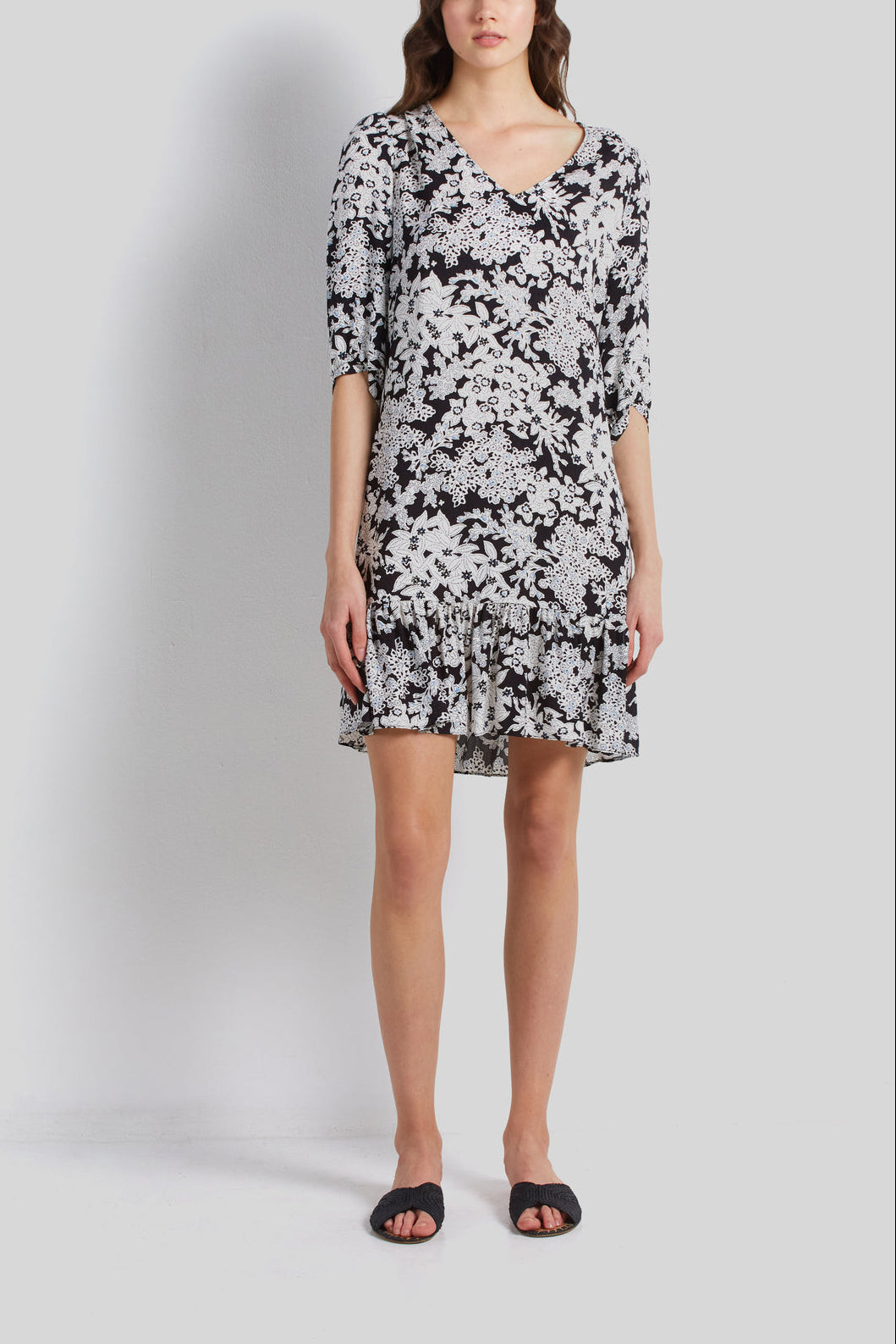 Robe fleurie à volant - JIN Faume - seconde main