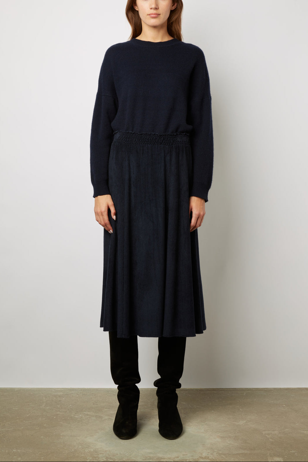 Jupe midi en velours à fines côtes - BASILIC Faume - seconde main