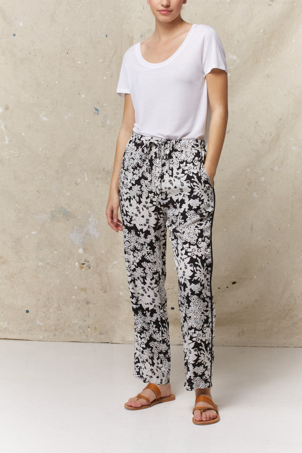 Pantalon élastiqué à motif floral - EMAEL Faume - seconde main