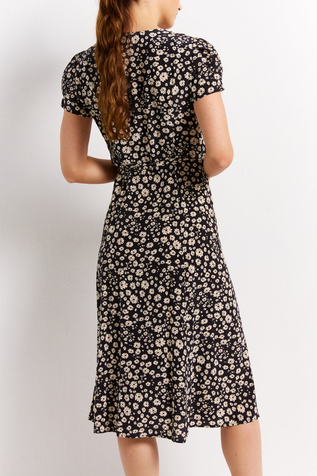 Robe portefeuille en soie à imprimé floral - Faume - seconde main