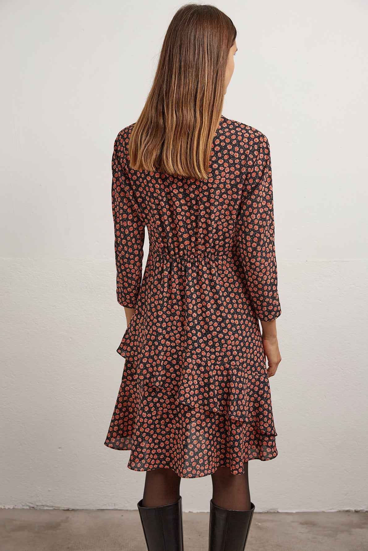 Tonie - Robe courte volantée à imprimé floral Faume - seconde main