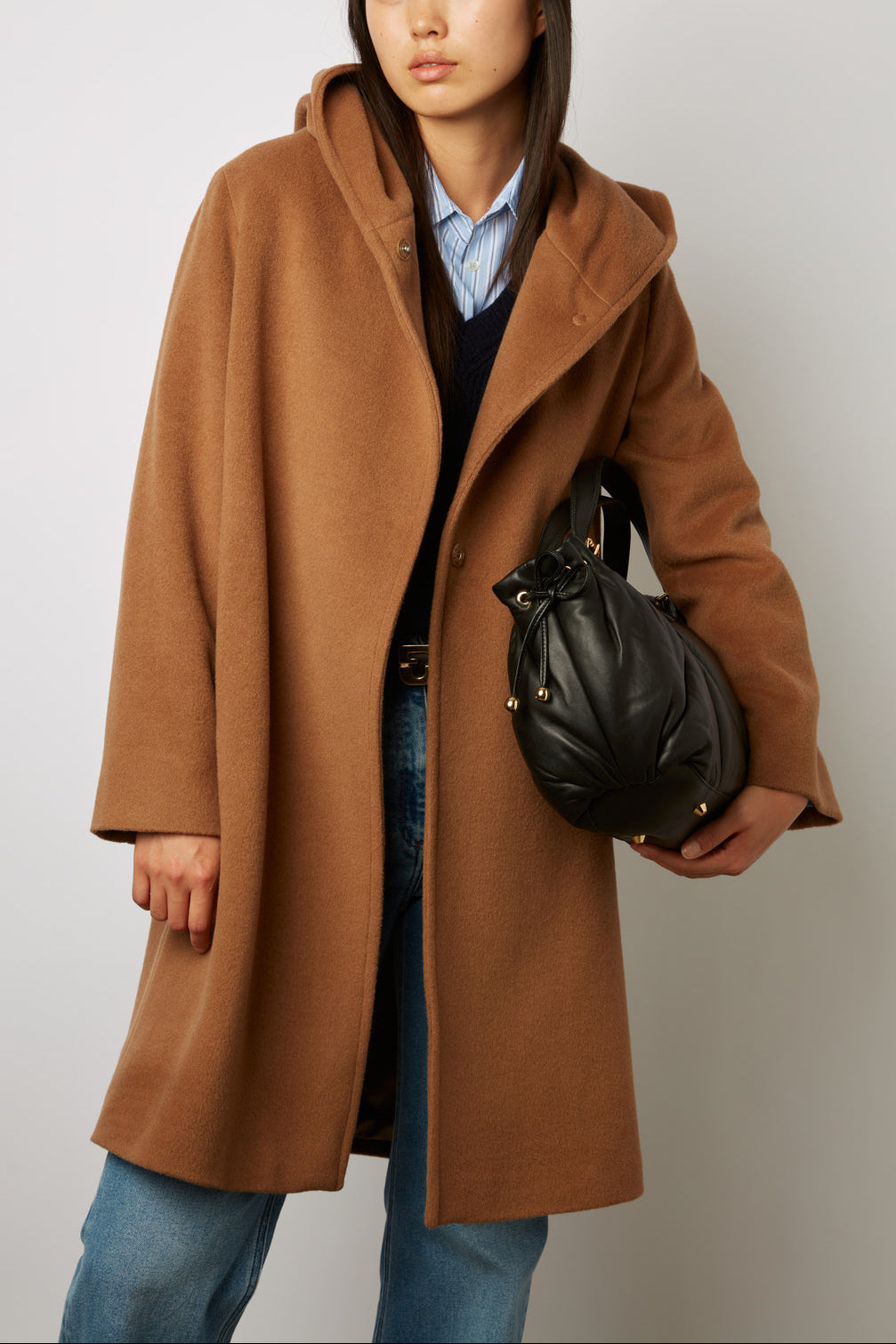 Manteau droit à capuche en laine et alpaga - SAKURA Faume - seconde main