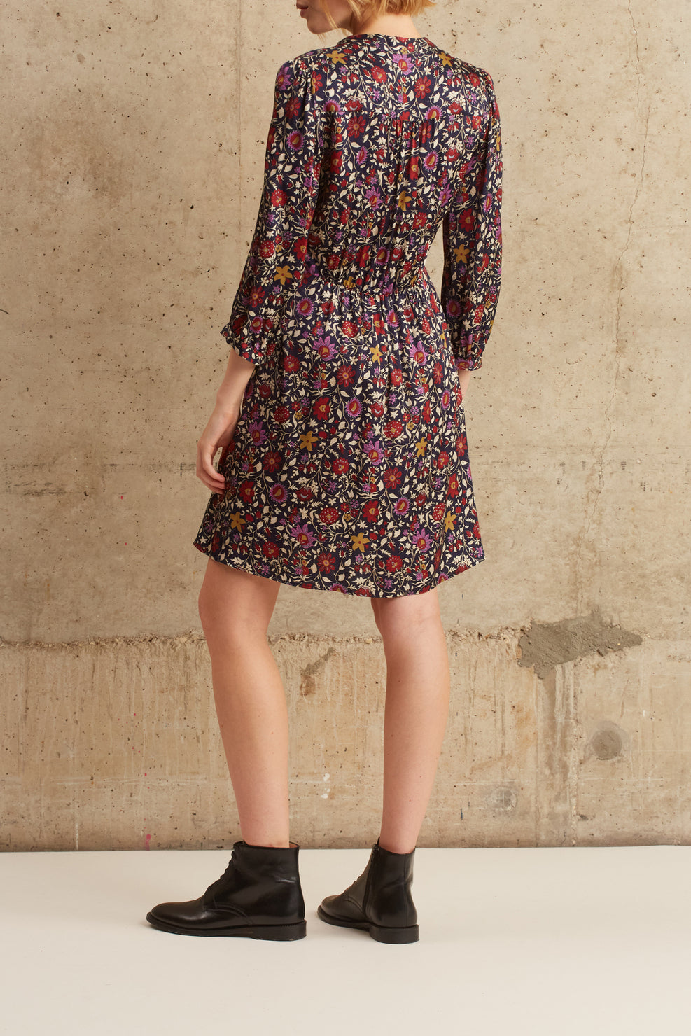 Robe à imprimé fleuri - JERI Faume - seconde main