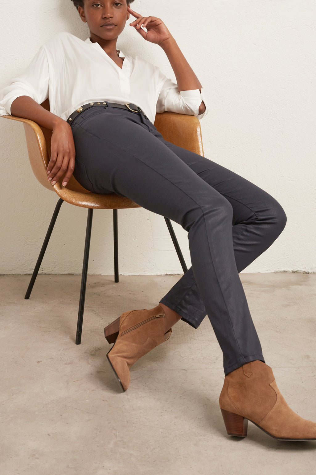MAUREEN - pantalon slim en coton enduit Faume - seconde main
