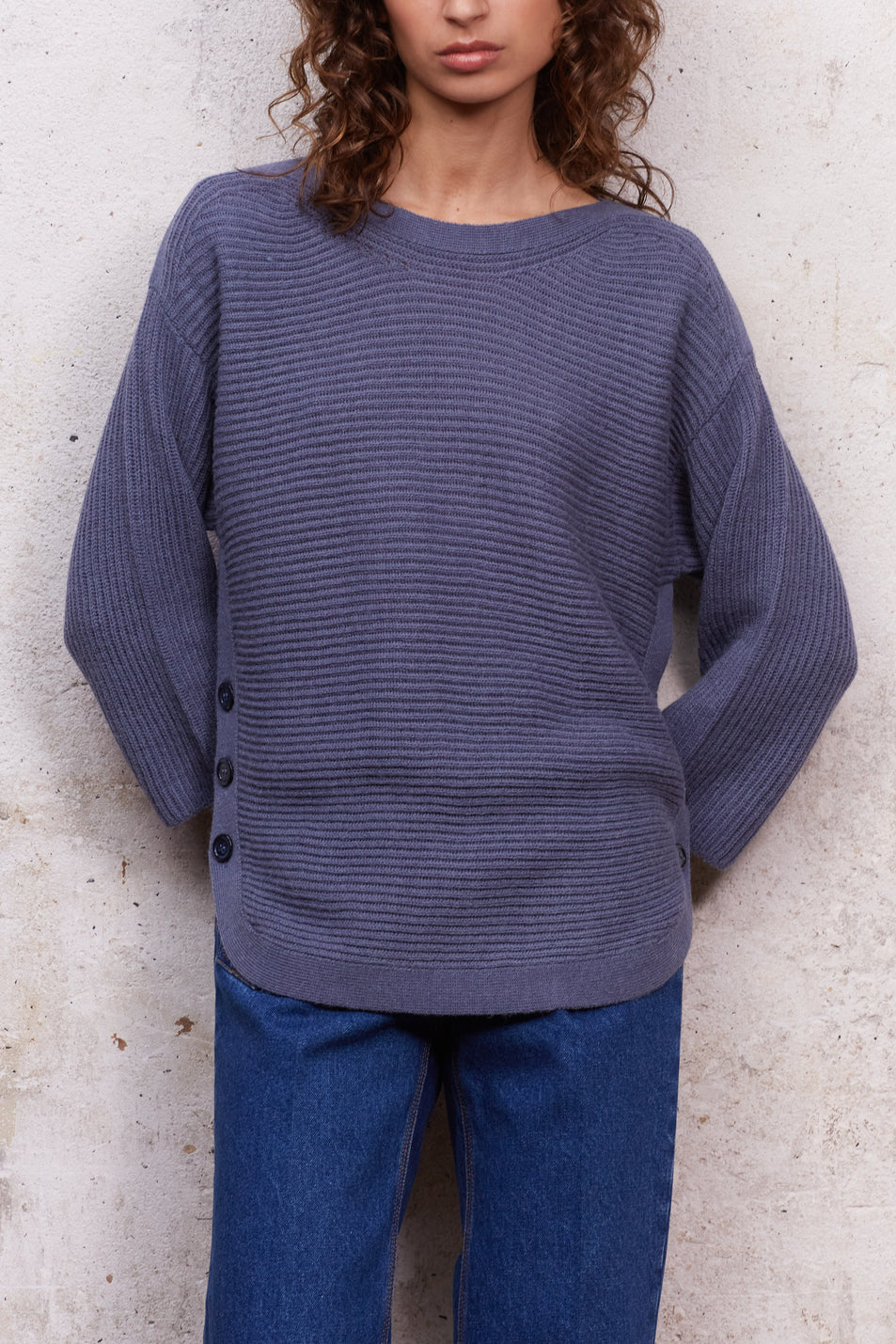 Pull col bateau avec boutons métalliques gravés - LEO Faume - seconde main