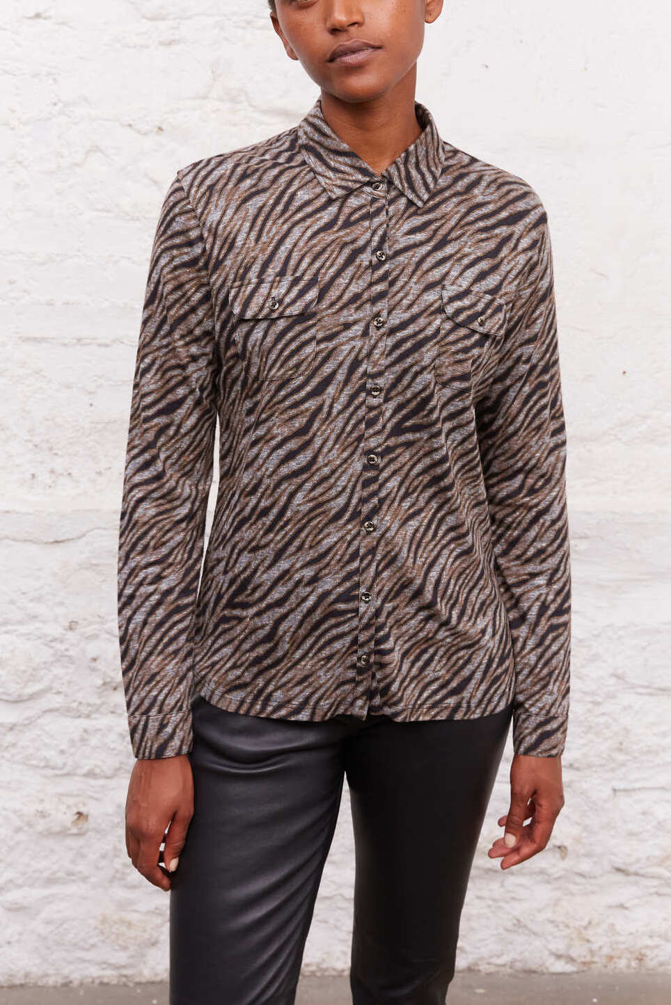 Chemise en jersey imprimé d'un motif zébré - ADELE Faume - seconde main