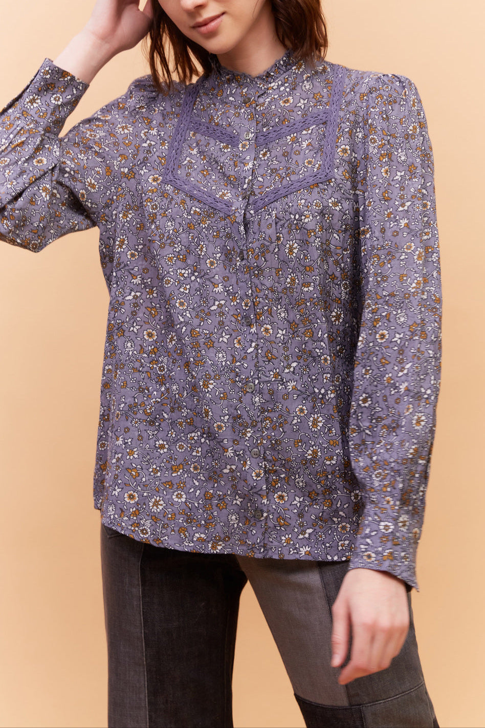 Blouse fleurie avec dentelle - CLAUS Faume - seconde main