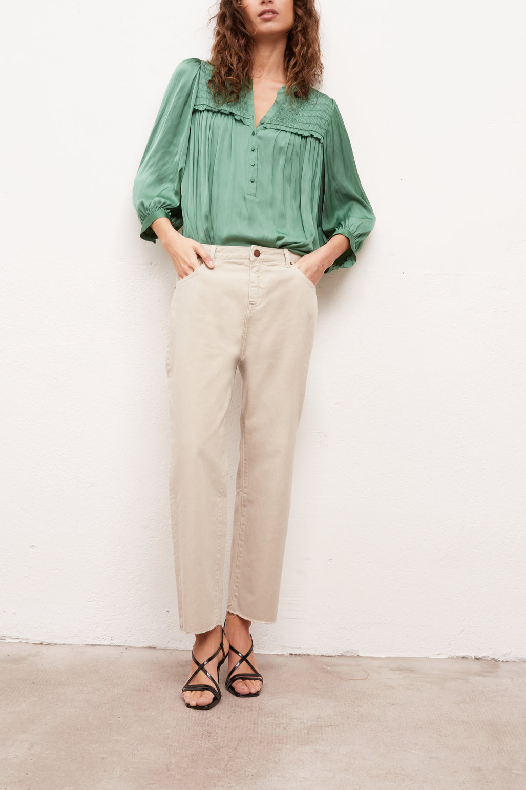 MANTINE - pantalon 5 poches en toile sergé de coton Faume - seconde main