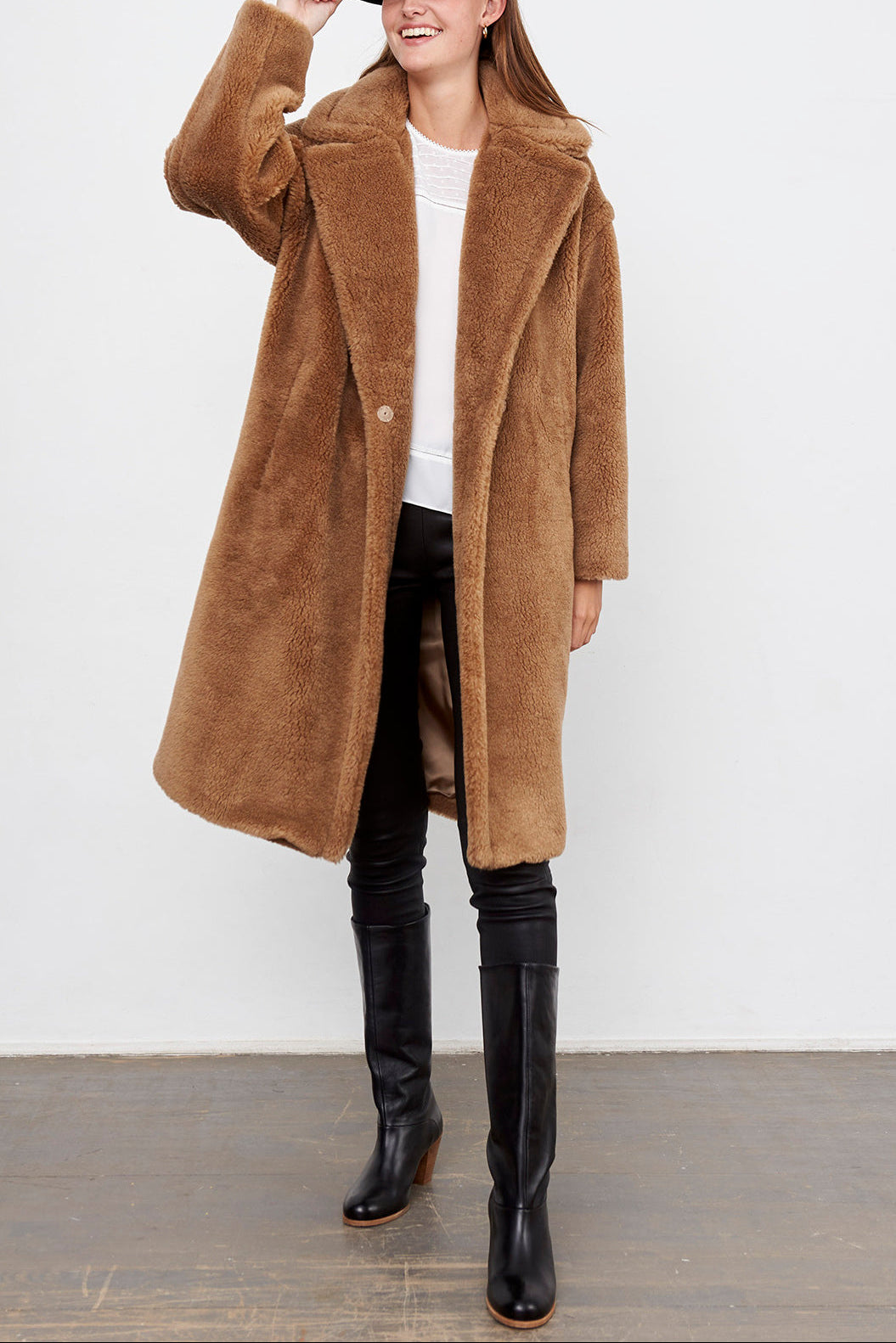 POLIN - Manteau en fausse fourrure Faume - seconde main