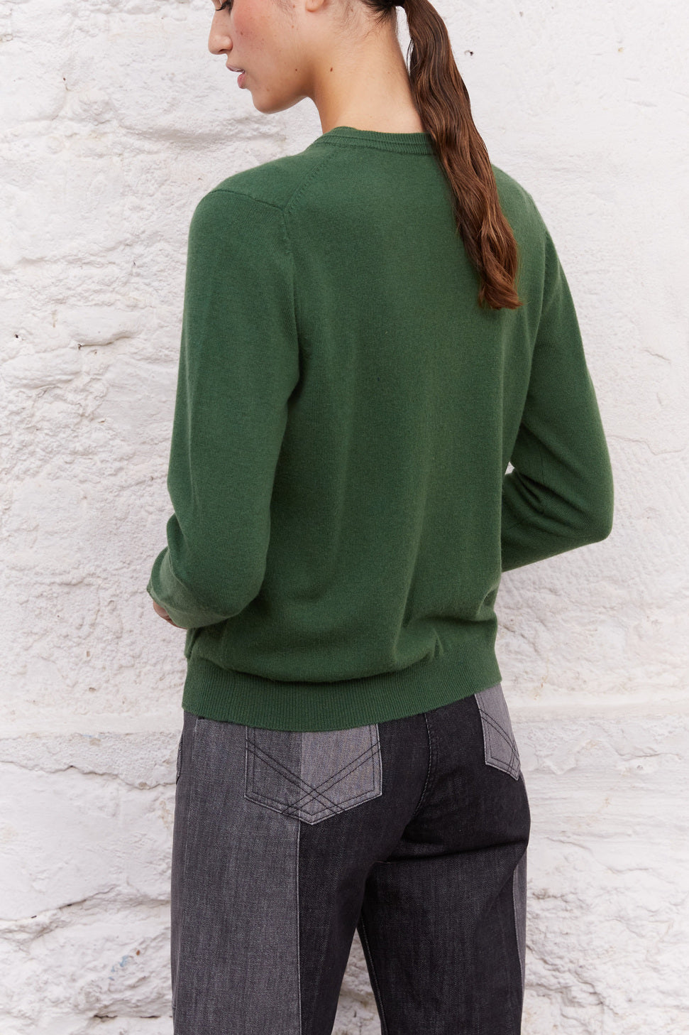Gilet en laine mérinos avec boutons bijoux - LANAE Faume - seconde main