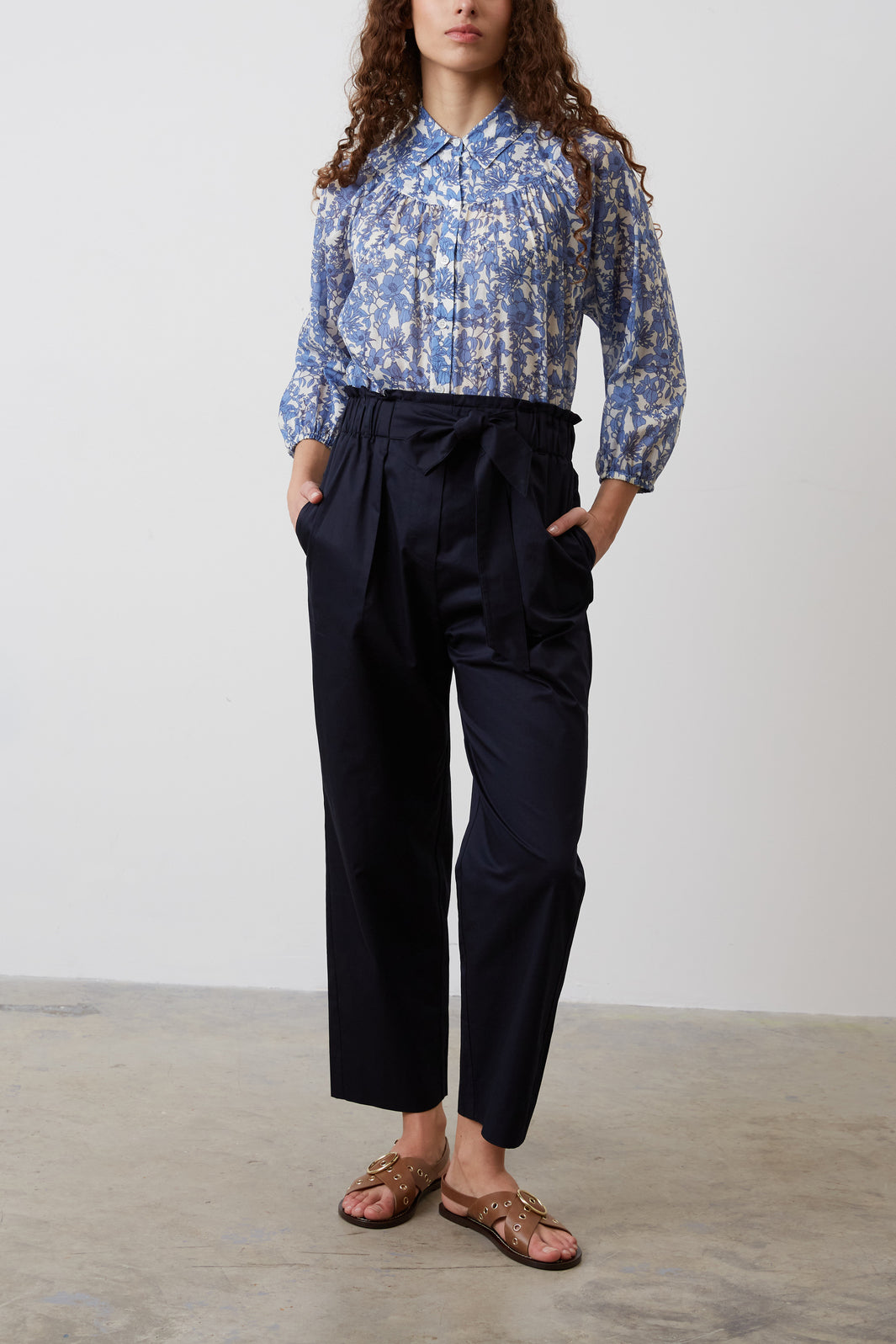 Pantalon carotte en coton - ELARA Faume - seconde main