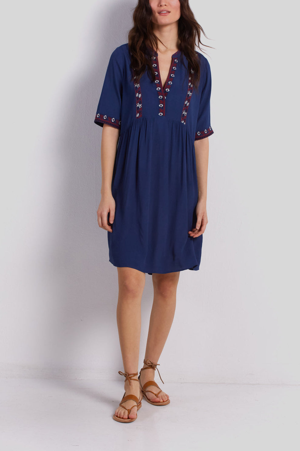 Robe avec broderies contrastées - JOSEF Faume - seconde main