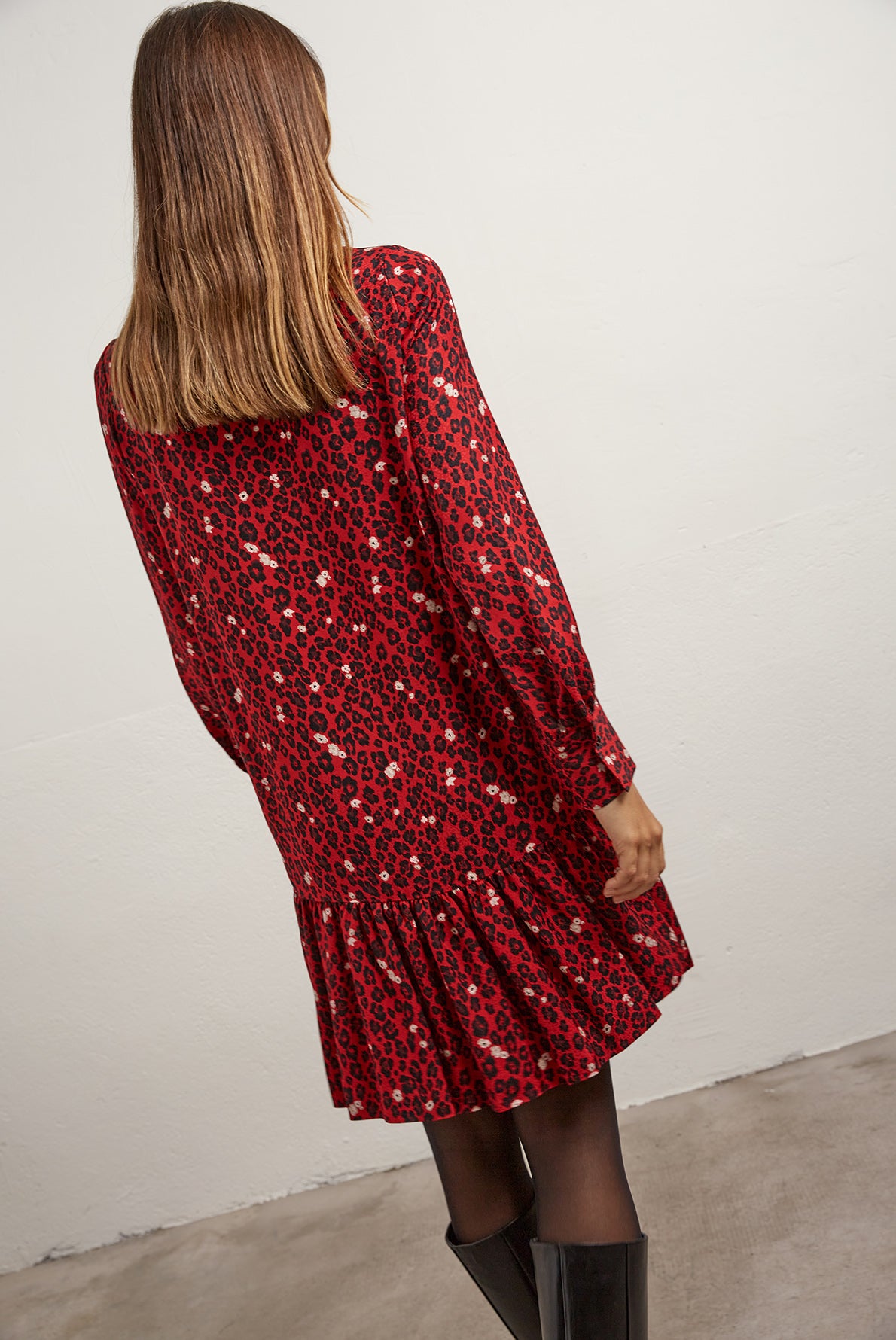 Thalie - Robe volantée en jacquard animalier Faume - seconde main