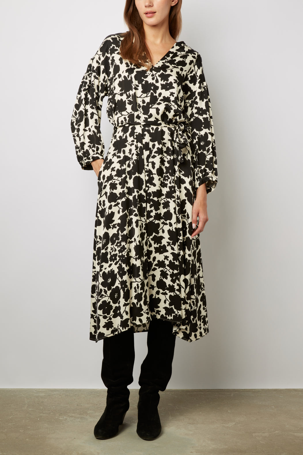 Robe longue à fleurs contrastées - JULIAN Faume - seconde main