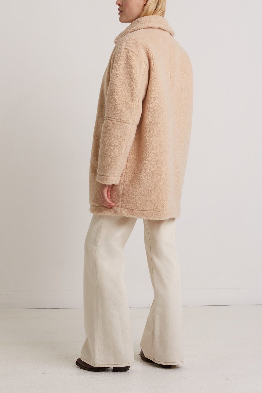 Manteau classique en fausse fourrure - SHARON Faume - seconde main