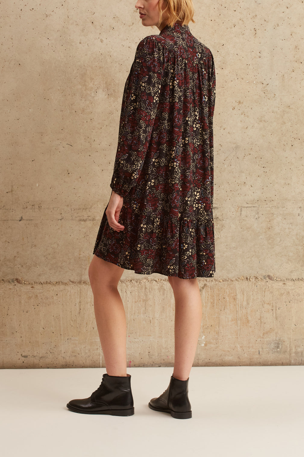 Robe large à motif papillon - JAHLYA Faume - seconde main