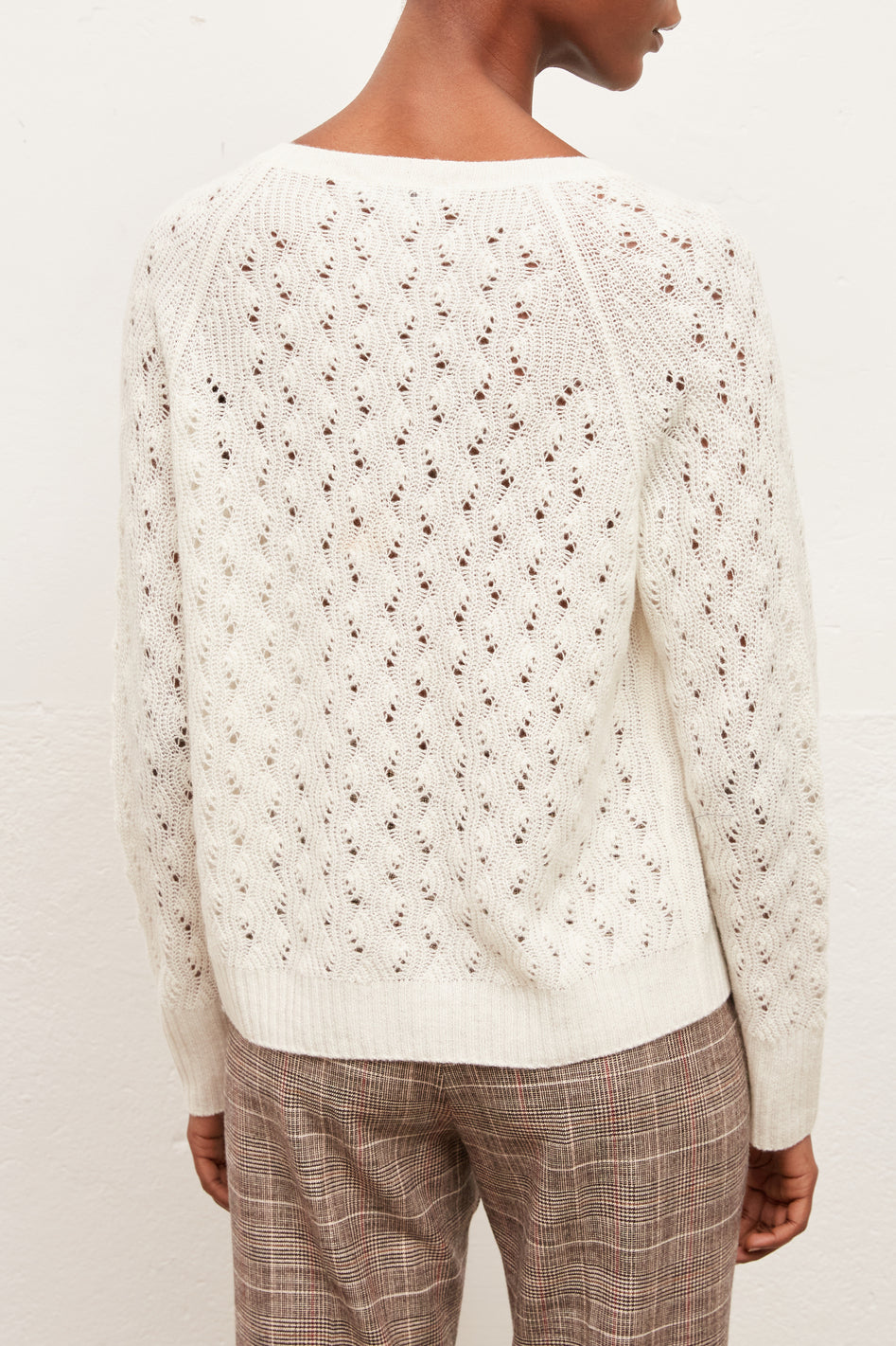 EMY - Pull V en laine et cachemire avec ajours Faume - seconde main