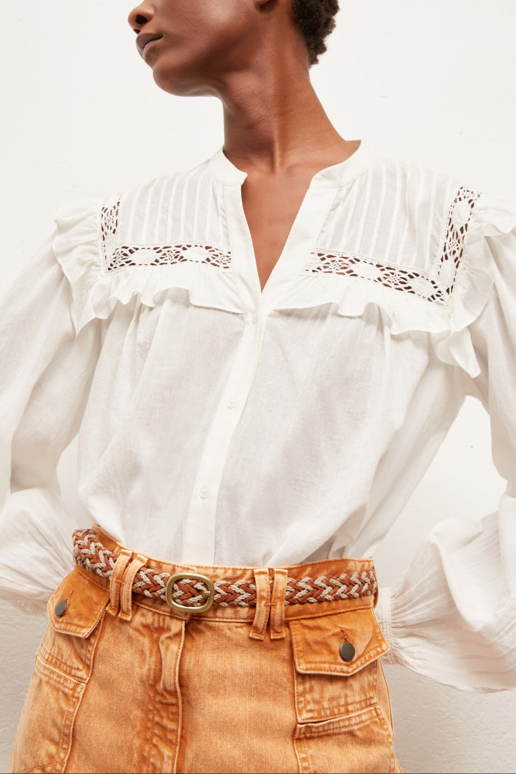 NEVA - Blouse volantée en voile de coton brodé Faume - seconde main