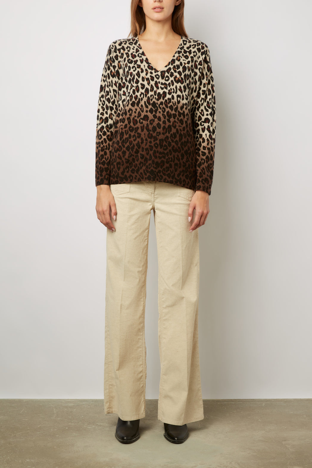 Pull V en laine imprimé léopard dégradé - LAVINIA Faume - seconde main