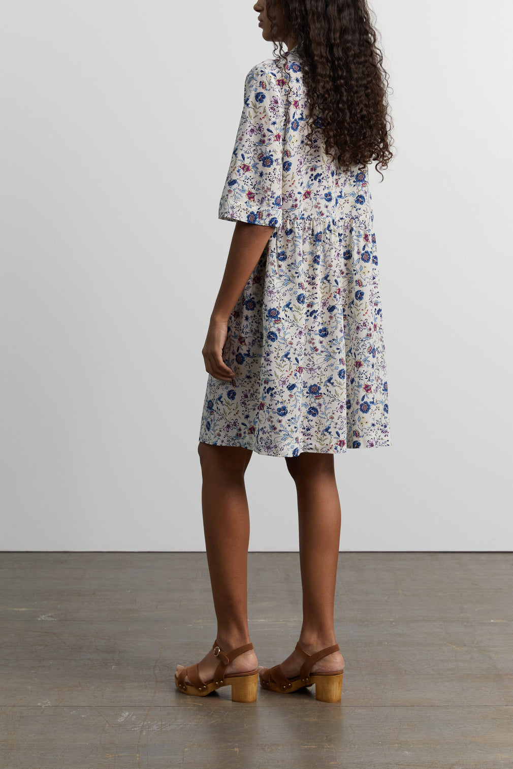 Robe fleurie en soie - JIANNY Faume - seconde main