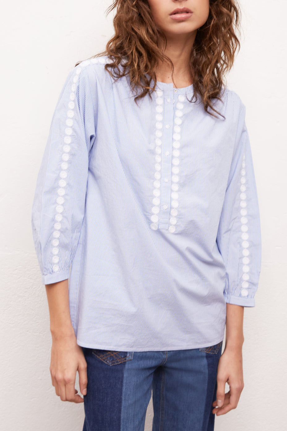 NATTALINA - Blouse en coton avec broderies Faume - seconde main