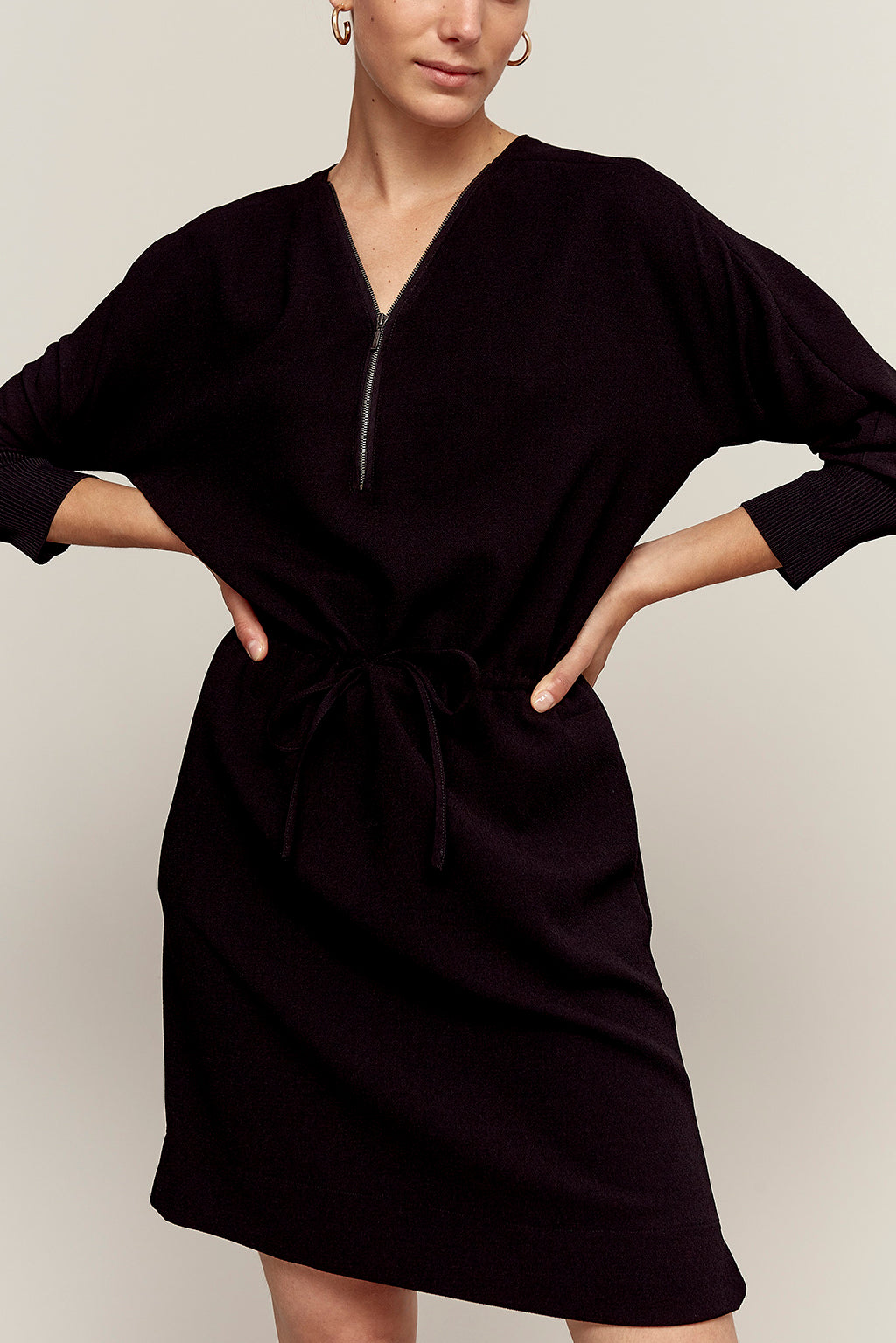 DONNA - Robe ceinturée en crêpe Faume - seconde main