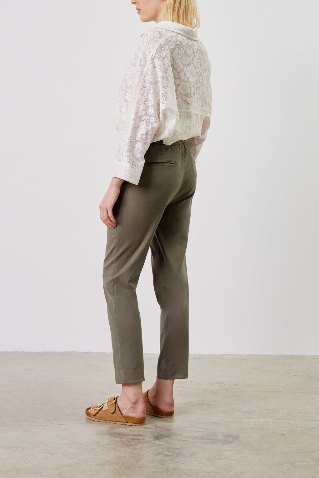 Pantalon slim - ELIZIA Faume - seconde main