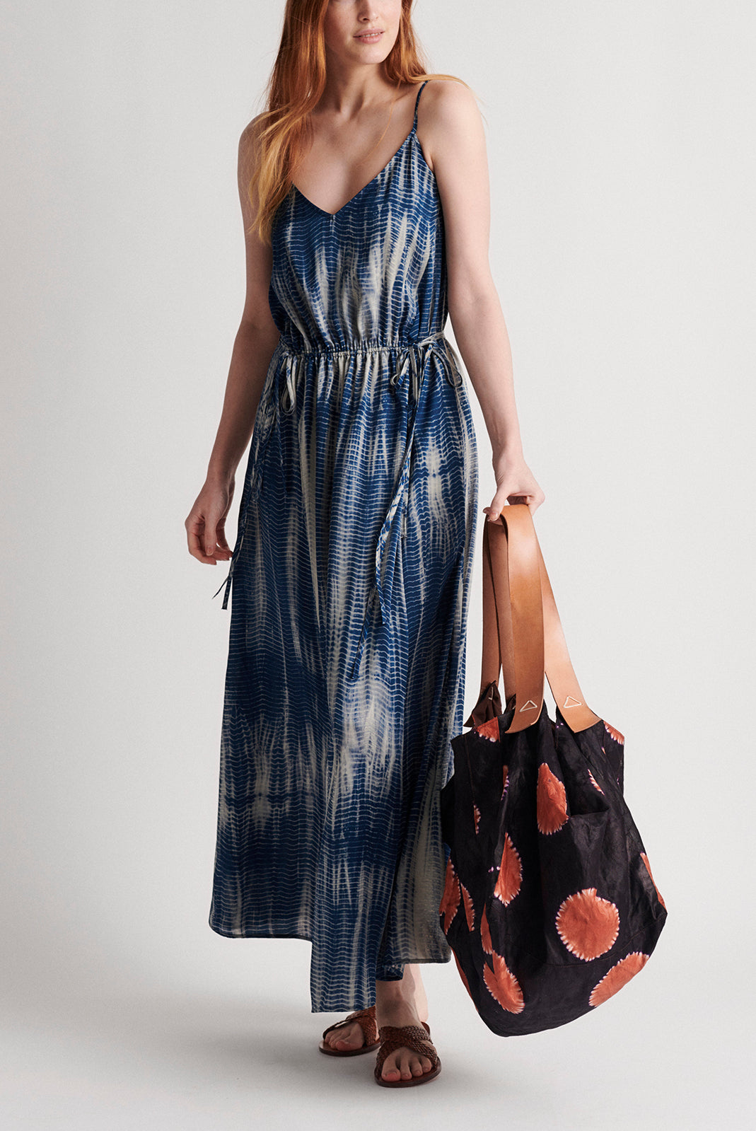 SAHANA - Robe longue à bretelles Tie and Dye Faume - seconde main