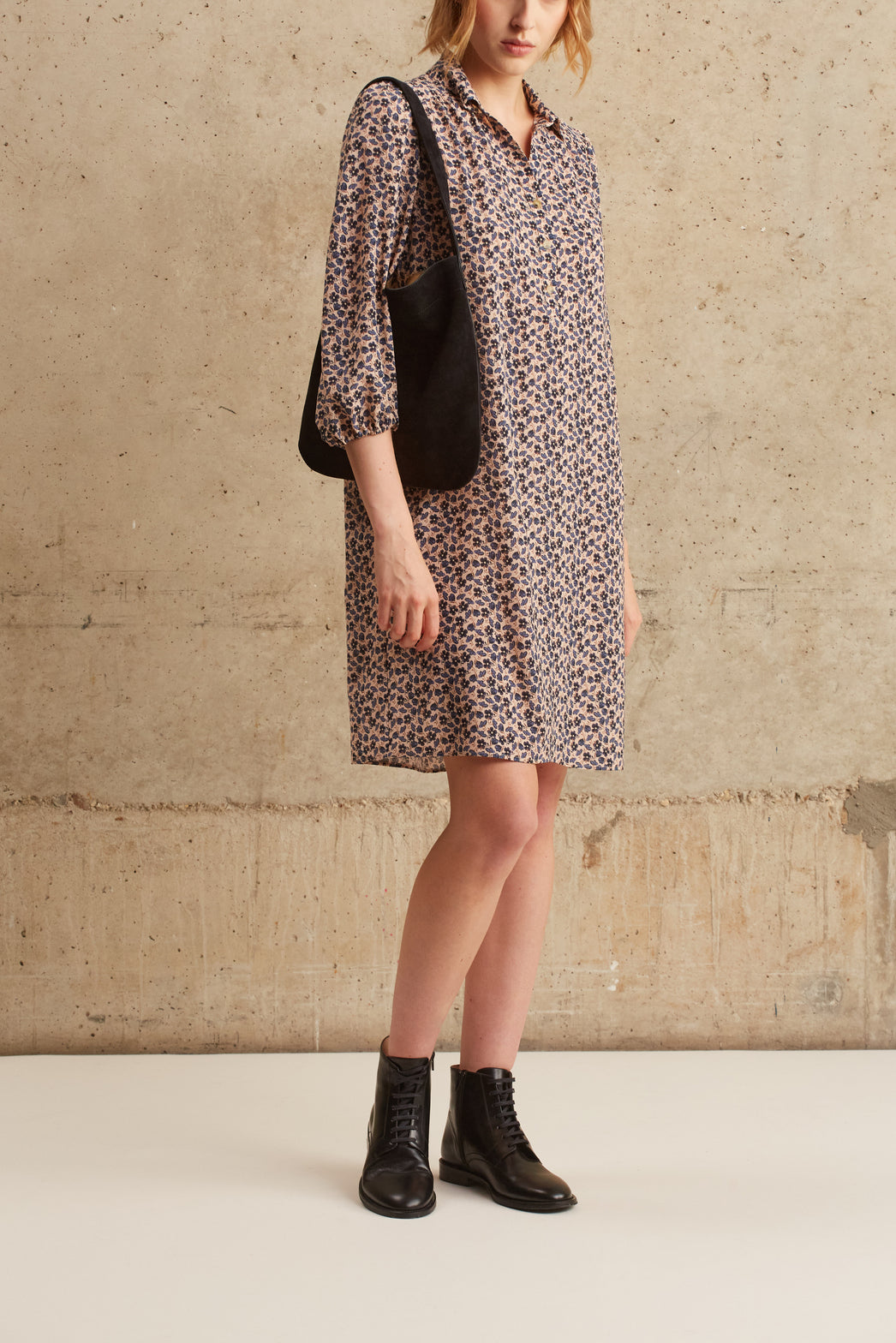 Robe en crêpe imprimé pâquerettes - JIA Faume - seconde main