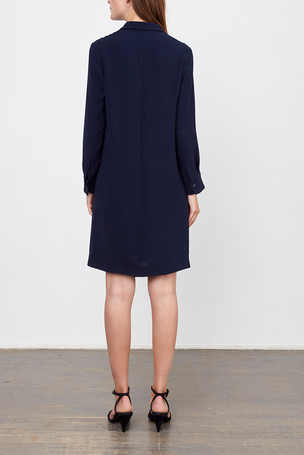 DAENA - Robe en crêpe et broderie Faume - seconde main