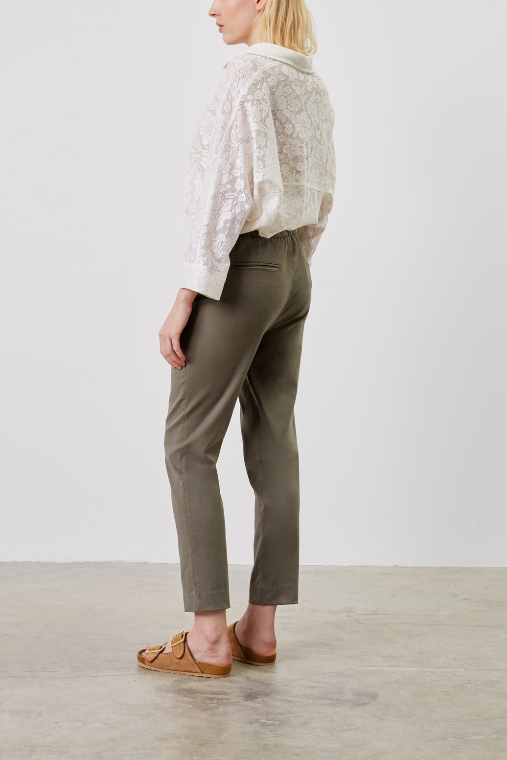 Pantalon slim - ELIZIA Faume - seconde main