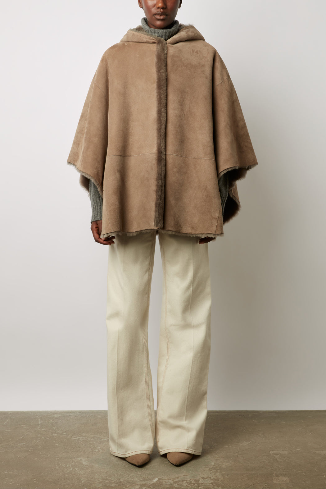 Cape réversible en peau retournée - MILA Faume - seconde main