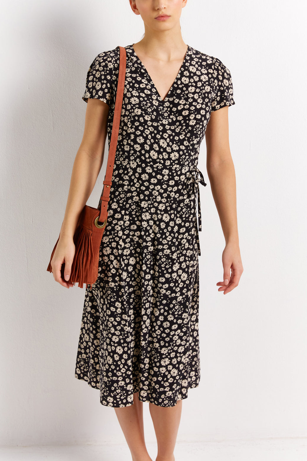 Robe portefeuille en soie à imprimé floral - Faume - seconde main