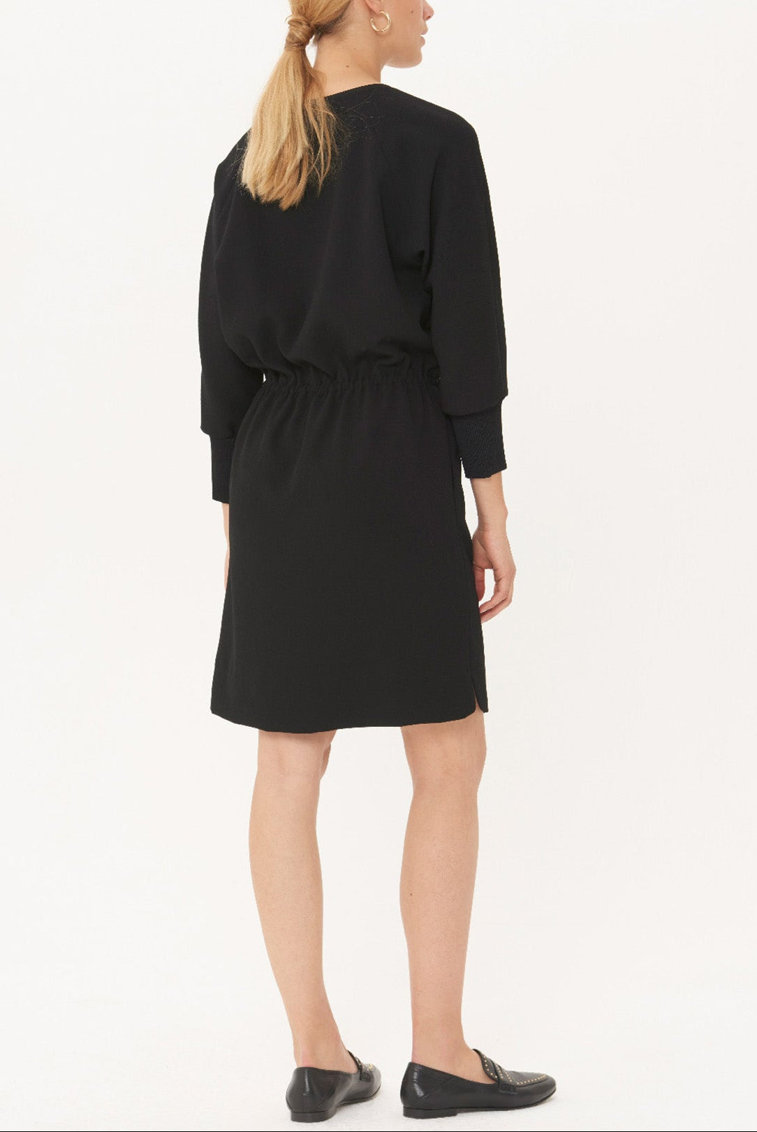 DONNA - Robe ceinturée en crêpe Faume - seconde main