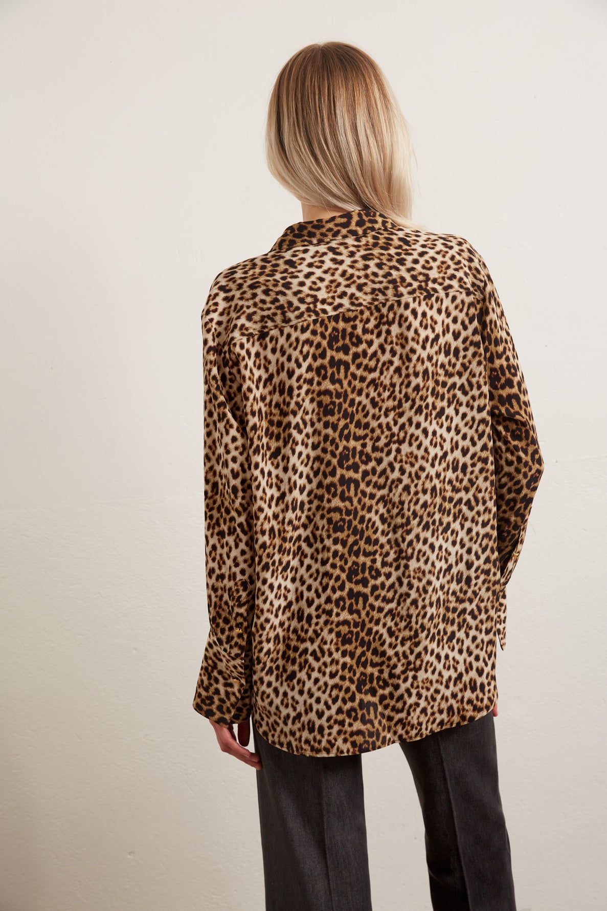 Adriana - Chemise en soie à imprimé animalier Faume - seconde main