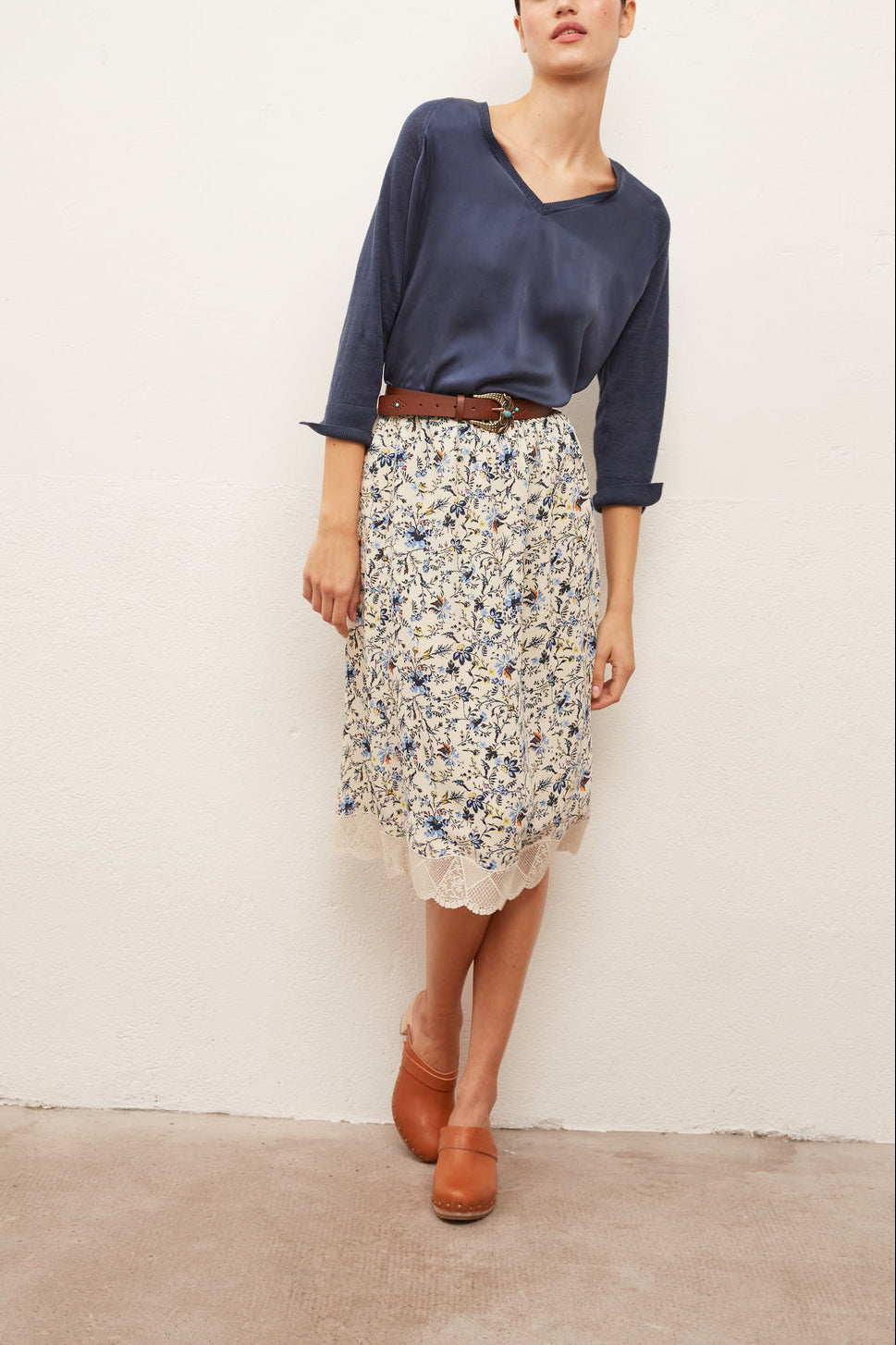 Jupe midi imprimée avec dentelle Faume - seconde main